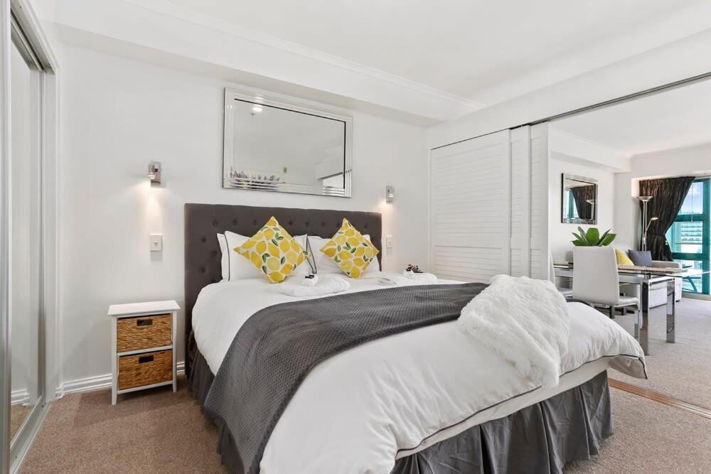 Spacious Water-Front Apartment -Princes Wharf 2219 Auckland Eksteriør billede